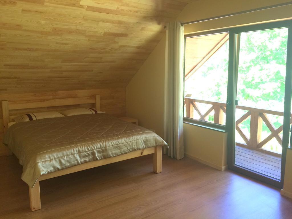 Guest House Vilcini Bernāti Quarto foto